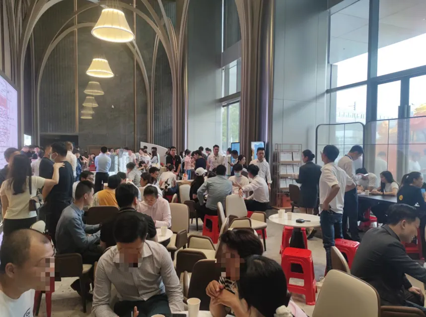 杨幂发论文的期刊不收版面费，学术诚信与公正的新时代典范